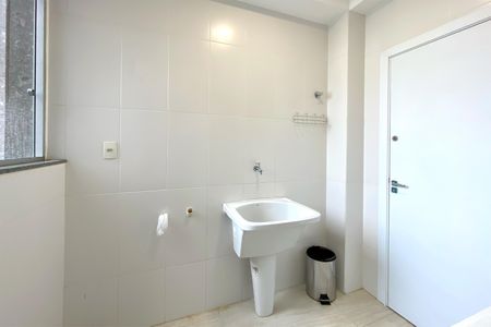 Apartamento para alugar com 105m², 3 quartos e 3 vagas Apartamento para alugar com 105m², 3 quartos e 3 vagasÁrea de Serviço