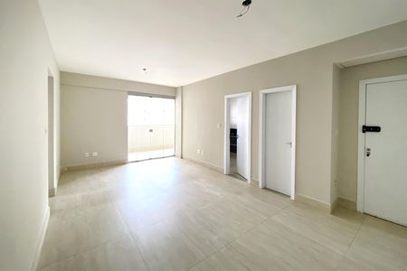 Sala de apartamento para alugar com 3 quartos, 105m² em Buritis, Belo Horizonte