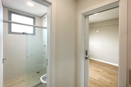 Apartamento para alugar com 105m², 3 quartos e 3 vagas Apartamento para alugar com 105m², 3 quartos e 3 vagasBanheiro das Semi Suites