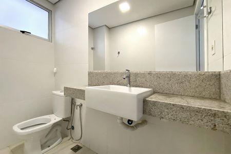 Apartamento para alugar com 105m², 3 quartos e 3 vagas Apartamento para alugar com 105m², 3 quartos e 3 vagasLavabo da Sala