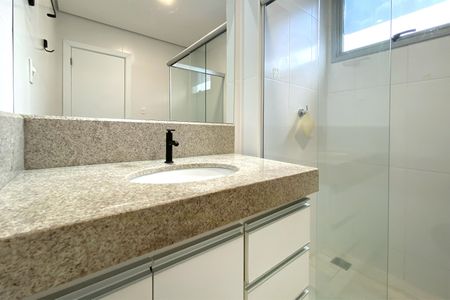 Apartamento para alugar com 105m², 3 quartos e 3 vagas Apartamento para alugar com 105m², 3 quartos e 3 vagasBanheiro da Suíte 1