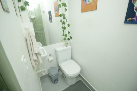 Casa à venda com 127m², 3 quartos e 2 vagasLavabo