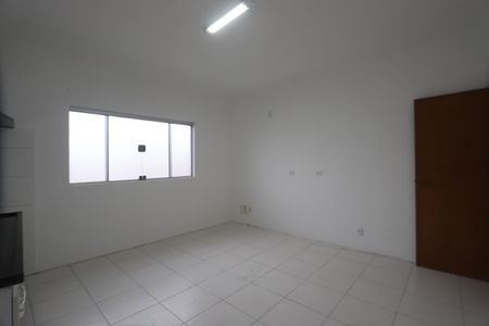 Casa à venda com 200m², 4 quartos e 2 vagasSuíte