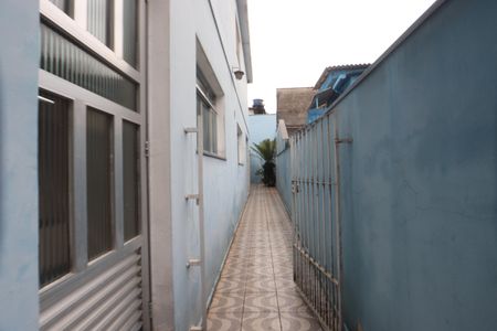Casa à venda com 200m², 4 quartos e 2 vagasCorredor Externo