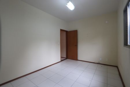 Casa à venda com 200m², 4 quartos e 2 vagasQuarto 2