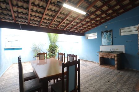Casa à venda com 200m², 4 quartos e 2 vagasÁrea de Lazer