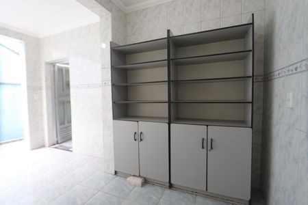 Casa à venda com 200m², 4 quartos e 2 vagasLavanderia