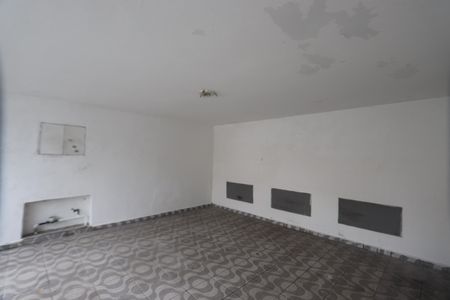 Casa à venda com 200m², 4 quartos e 2 vagasGaragem
