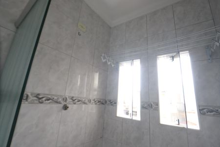 Banheiro da Suíte de casa à venda com 4 quartos, 200m² em Sítio Pinheirinho, São Paulo