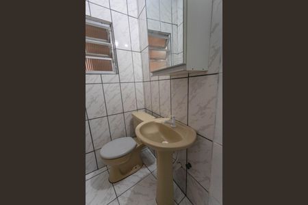 Banheiro  de casa para alugar com 1 quarto, 35m² em Eldorado, Diadema