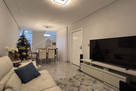 Casa à venda com 170m², 3 quartos e 4 vagasSala