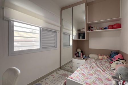 Casa à venda com 170m², 3 quartos e 4 vagasSuíte 2