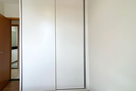 Apartamento à venda com 74m², 3 quartos e 2 vagas Apartamento à venda com 74m², 3 quartos e 2 vagasQuarto 3