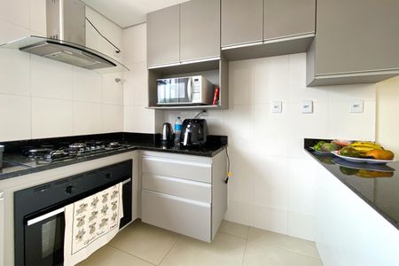 Apartamento à venda com 74m², 3 quartos e 2 vagas Apartamento à venda com 74m², 3 quartos e 2 vagasCozinha