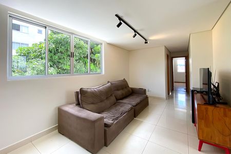 Sala de apartamento à venda com 3 quartos, 74m² em Serrano, Belo Horizonte
