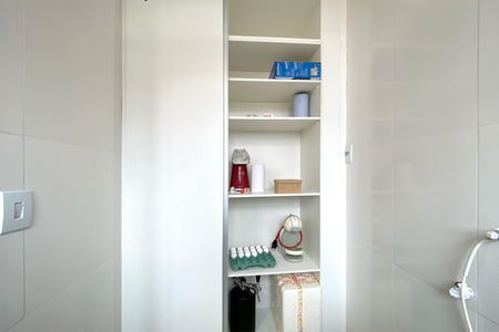 Apartamento à venda com 74m², 3 quartos e 2 vagas Apartamento à venda com 74m², 3 quartos e 2 vagasÁrea de Serviço