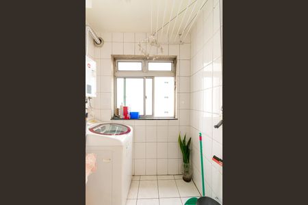 Apartamento à venda com 61m², 3 quartos e 1 vagaÁrea de Serviço