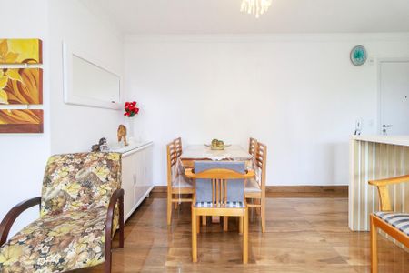 Apartamento para alugar com 84m², 2 quartos e 2 vagas Apartamento para alugar com 84m², 2 quartos e 2 vagasSala