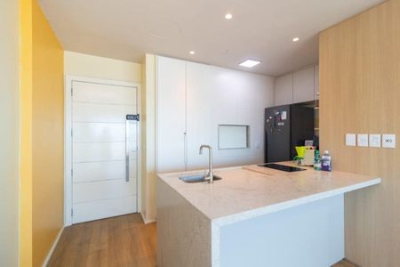 Sala/Cozinha de apartamento para alugar com 1 quarto, 45m² em Cristal, Porto Alegre