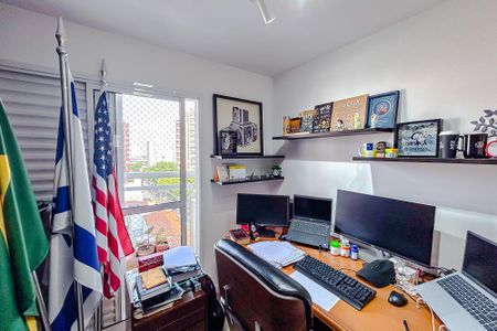 Apartamento à venda com 80m², 3 quartos e 1 vagaQuarto 2