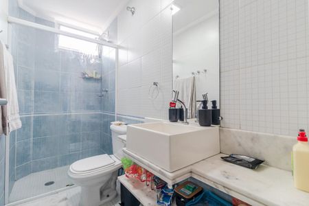 Banheiro de apartamento à venda com 1 quarto, 48m² em Pinheiros, São Paulo