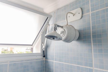 Banheiro de apartamento à venda com 1 quarto, 48m² em Pinheiros, São Paulo