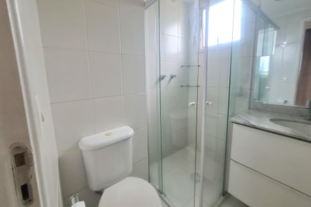 Apartamento para alugar com 60m², 2 quartos e 1 vaga Apartamento para alugar com 60m², 2 quartos e 1 vagaBanheiro da Suíte