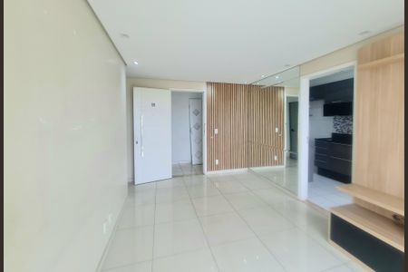 Sala de apartamento para alugar com 2 quartos, 60m² em Macedo, Guarulhos