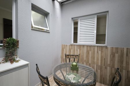 Apartamento para alugar com 50m², 2 quartos e 1 vagaÁrea de Serviço e Lazer