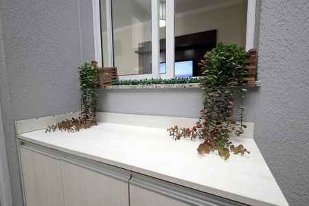 Apartamento para alugar com 50m², 2 quartos e 1 vagaÁrea de Serviço e Lazer