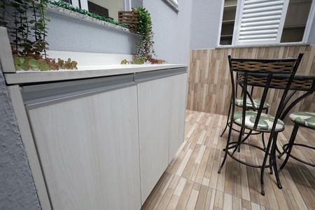 Apartamento para alugar com 50m², 2 quartos e 1 vagaÁrea de Serviço e Lazer