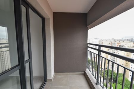 Apartamento à venda com 35m², 1 quarto e sem vaga Apartamento à venda com 35m², 1 quarto e sem vagaVaranda