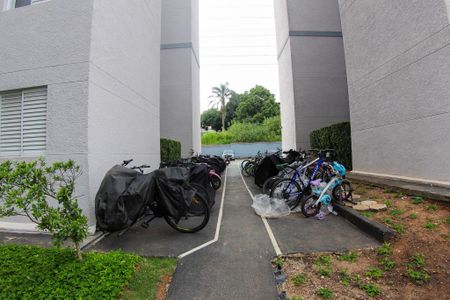 Apartamento para alugar com 44m², 2 quartos e 1 vaga