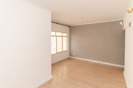 Sala de casa para alugar com 2 quartos, 187m² em Vila Mazzei, São Paulo