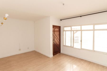 Sala de casa para alugar com 2 quartos, 187m² em Vila Mazzei, São Paulo