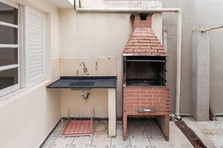 Casa para alugar com 187m², 2 quartos e 2 vagasQuintal