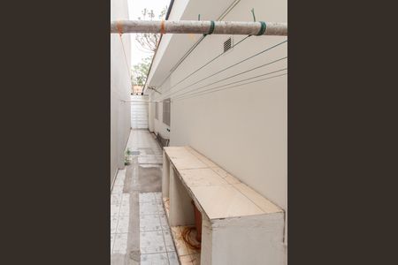 Casa para alugar com 187m², 2 quartos e 2 vagasQuintal