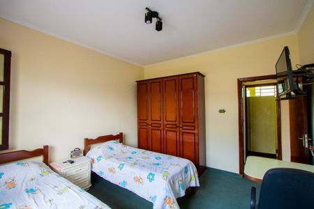 Quarto 1 de casa à venda com 2 quartos, 279m² em Jardim Progresso, Santo André