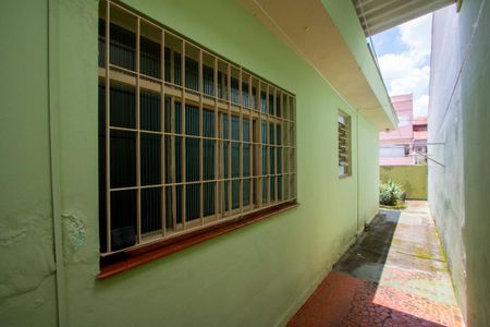 Casa à venda com 279m², 2 quartos e 2 vagasCorredor