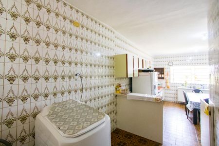 Casa à venda com 279m², 2 quartos e 2 vagasÁrea de serviço