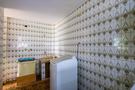 Casa à venda com 279m², 2 quartos e 2 vagasÁrea de serviço