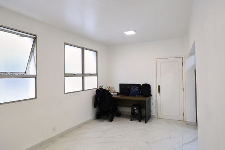 Sala de apartamento à venda com 3 quartos, 123m² em Colégio Batista, Belo Horizonte
