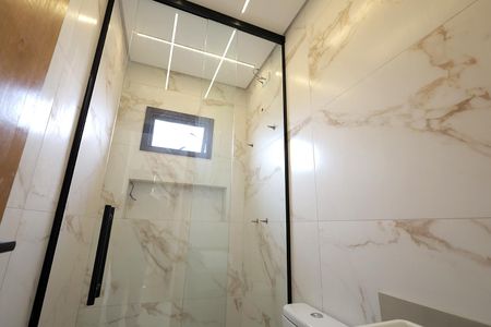 Casa à venda com 275m², 3 quartos e 8 vagas Casa à venda com 275m², 3 quartos e 8 vagasBanheiro Suíte 3