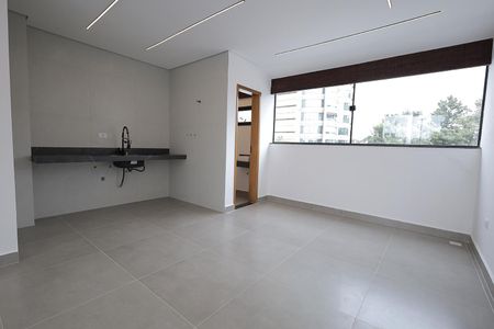 Casa à venda com 275m², 3 quartos e 8 vagas Casa à venda com 275m², 3 quartos e 8 vagasCobertura Gourmet