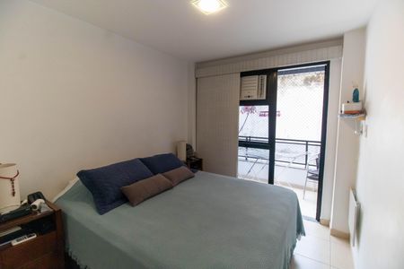 Apartamento à venda com 153m², 3 quartos e 1 vaga Apartamento à venda com 153m², 3 quartos e 1 vagaSuíte