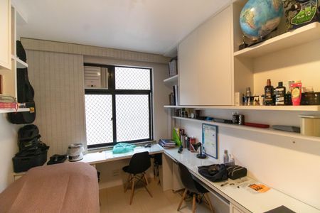 Apartamento à venda com 153m², 3 quartos e 1 vaga Apartamento à venda com 153m², 3 quartos e 1 vagaQuarto 1