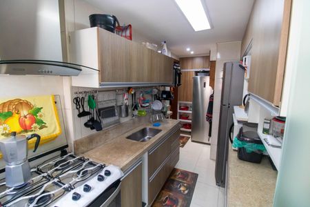 Apartamento à venda com 153m², 3 quartos e 1 vaga Apartamento à venda com 153m², 3 quartos e 1 vagaCozinha