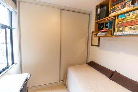 Apartamento à venda com 153m², 3 quartos e 1 vaga Apartamento à venda com 153m², 3 quartos e 1 vagaQuarto 2