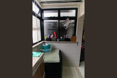 Apartamento à venda com 153m², 3 quartos e 1 vaga Apartamento à venda com 153m², 3 quartos e 1 vagaÁrea de Serviço