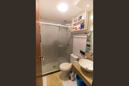 Apartamento à venda com 153m², 3 quartos e 1 vaga Apartamento à venda com 153m², 3 quartos e 1 vagaBanheiro Social